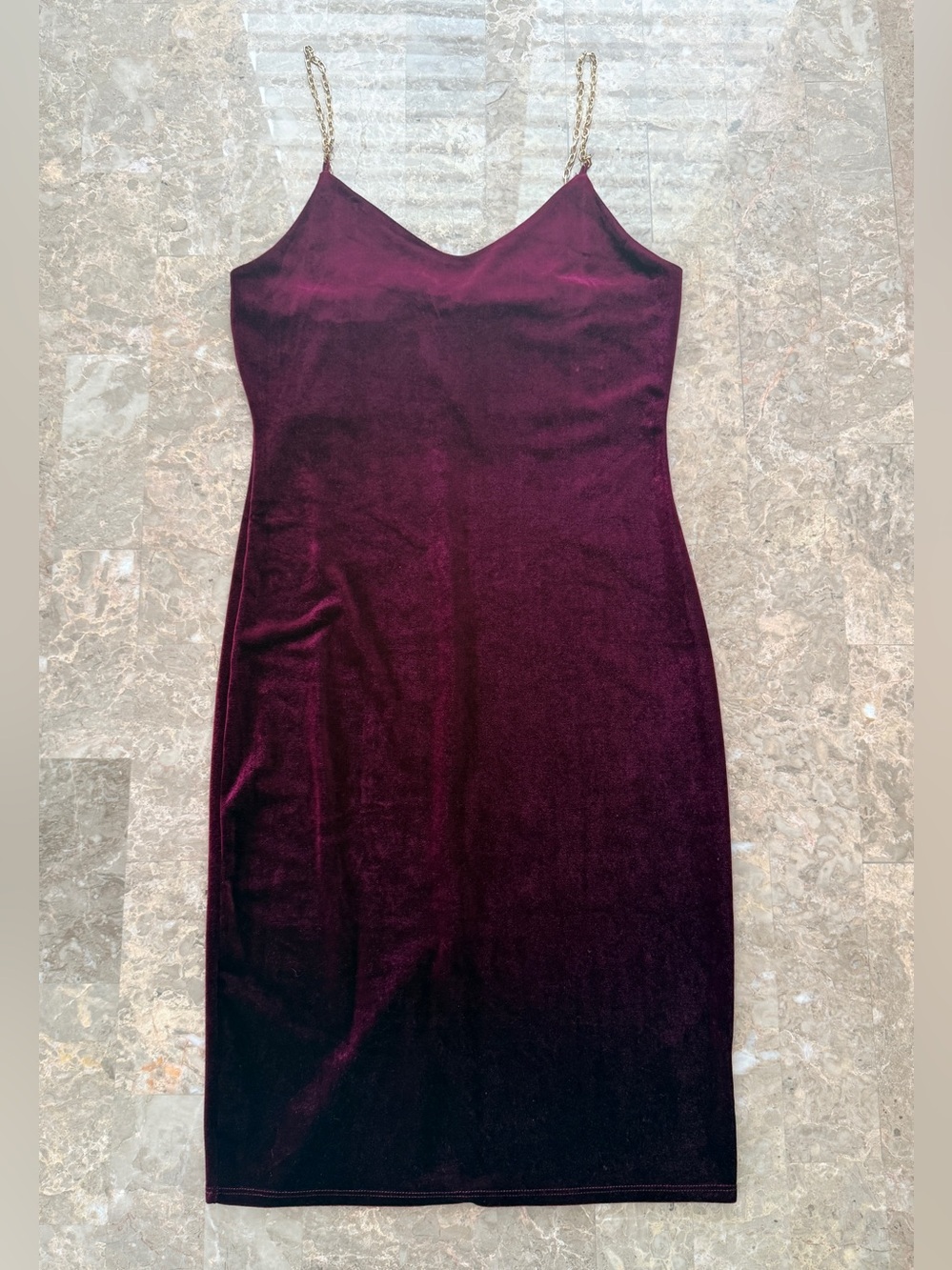 Love J U.S.A. Burgundy Velvet Dress Metallic Gold Chain Straps Size Large